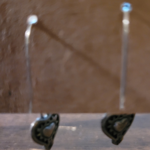 Silpada Garnet Heart Dangle Earrings - Picture 2 of 2